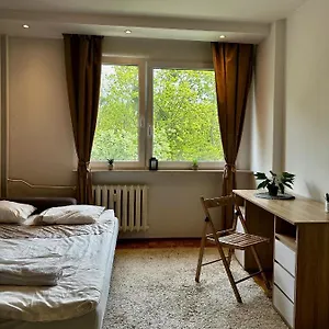 https://6-komfortowy-pokoj-niedaleko-morza-w-gdansku.sopothotels.com